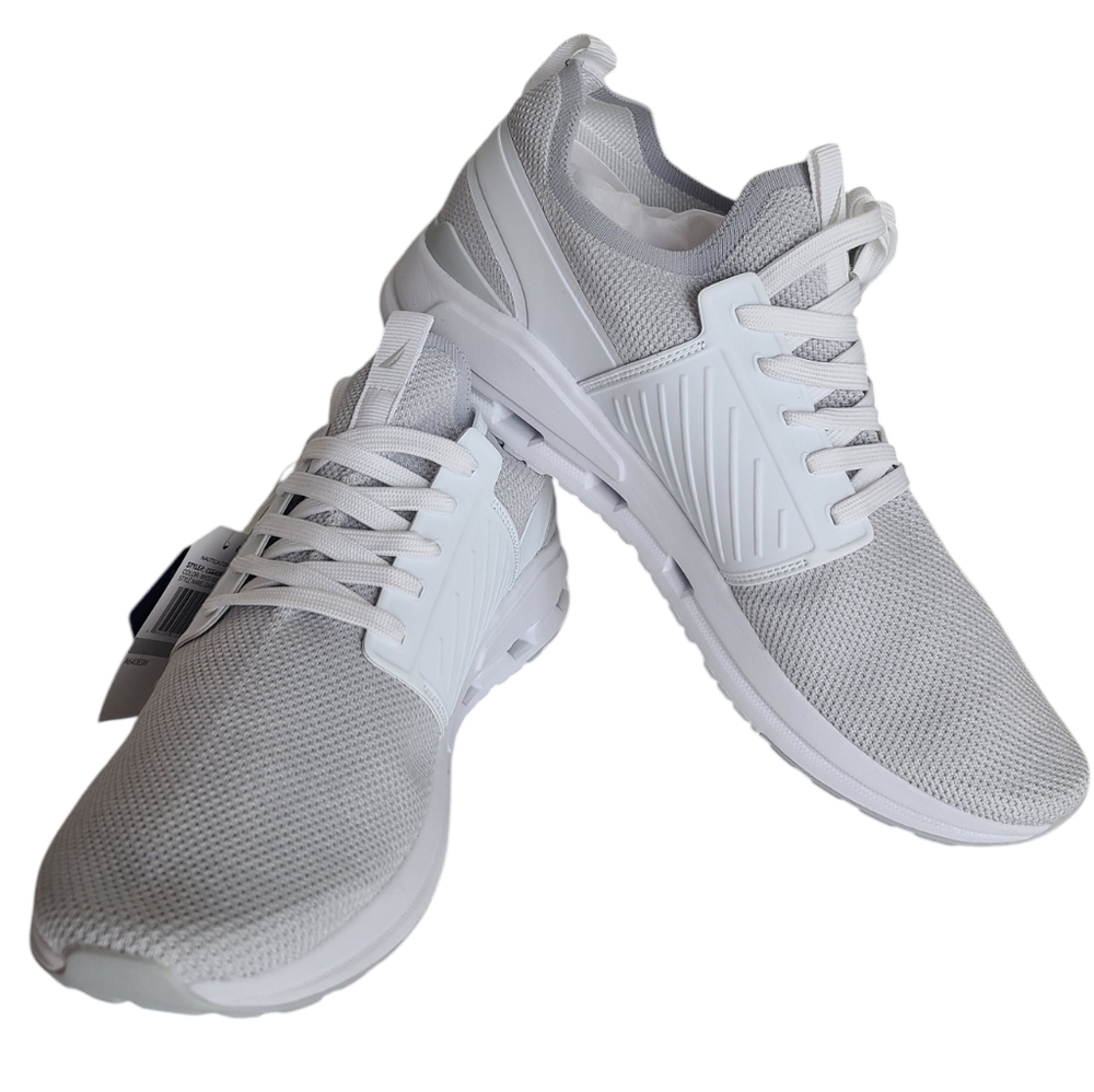 Nautica Gareth Men's Sneakers Knit Light Gray White Size 13 NWT